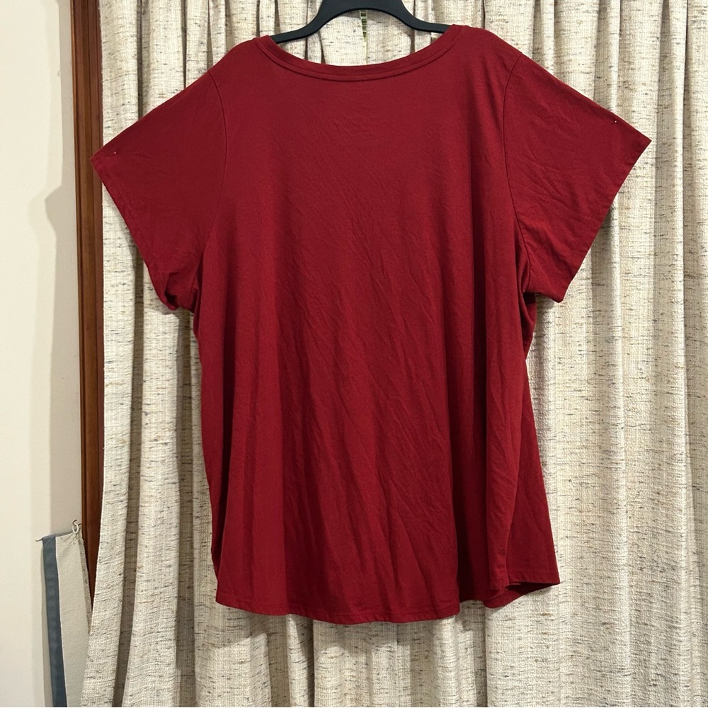 Torrid Everyday Signature Jersey V-Neck Tee - 6X - Picture 5 of 6